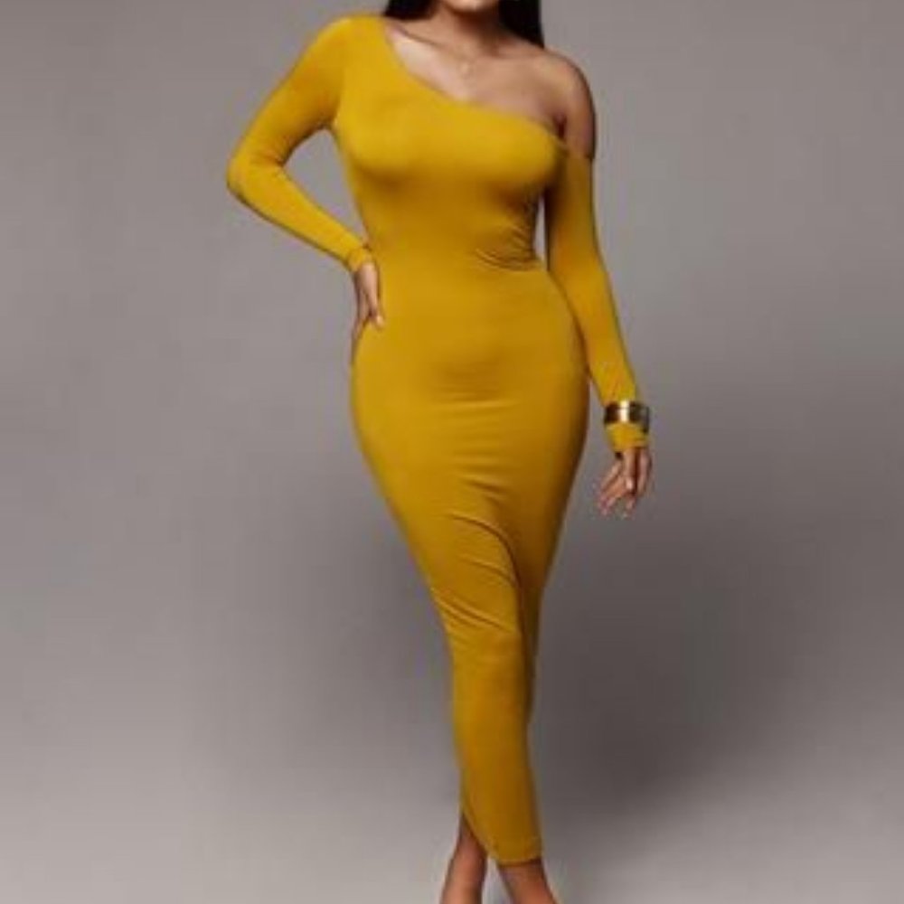 NWT SERENE ONE SHOULDER JLUXLABEL DRESS